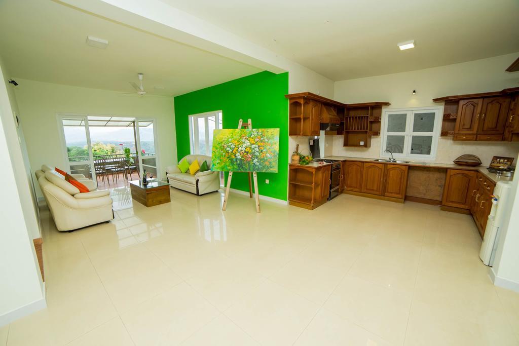 เรนจ์ กัณฏิ Villa แคนดี้ ภายนอก รูปภาพ